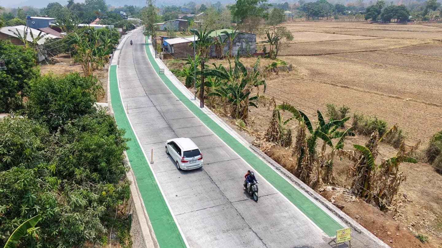 Gubernur Andi Sudirman Sulaiman Percantik Jalan Burung - Burung dan Bili - Bili