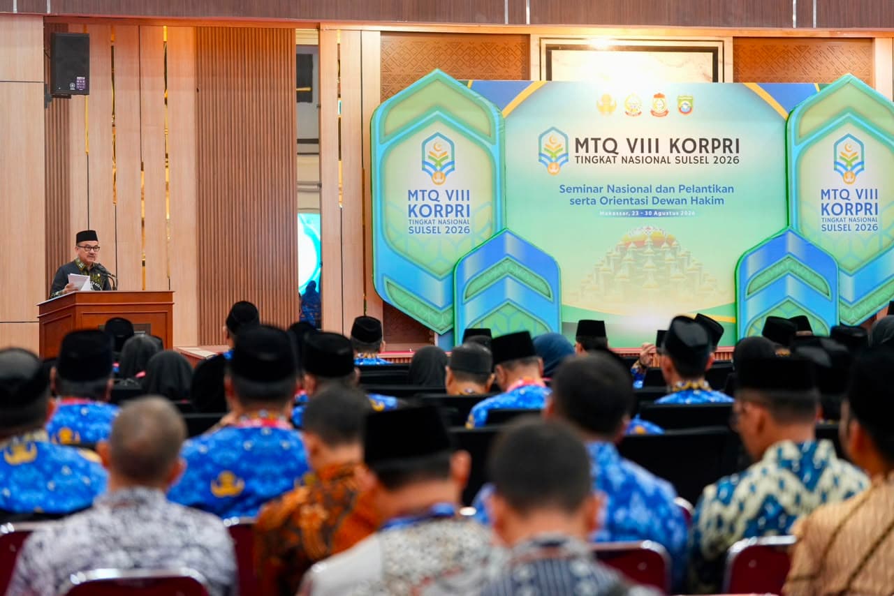 Sekda Jufri Rahman Buka Seminar Nasional dan Hadiri Pelantikan Dewan Hakim MTQ VIII KORPRI
